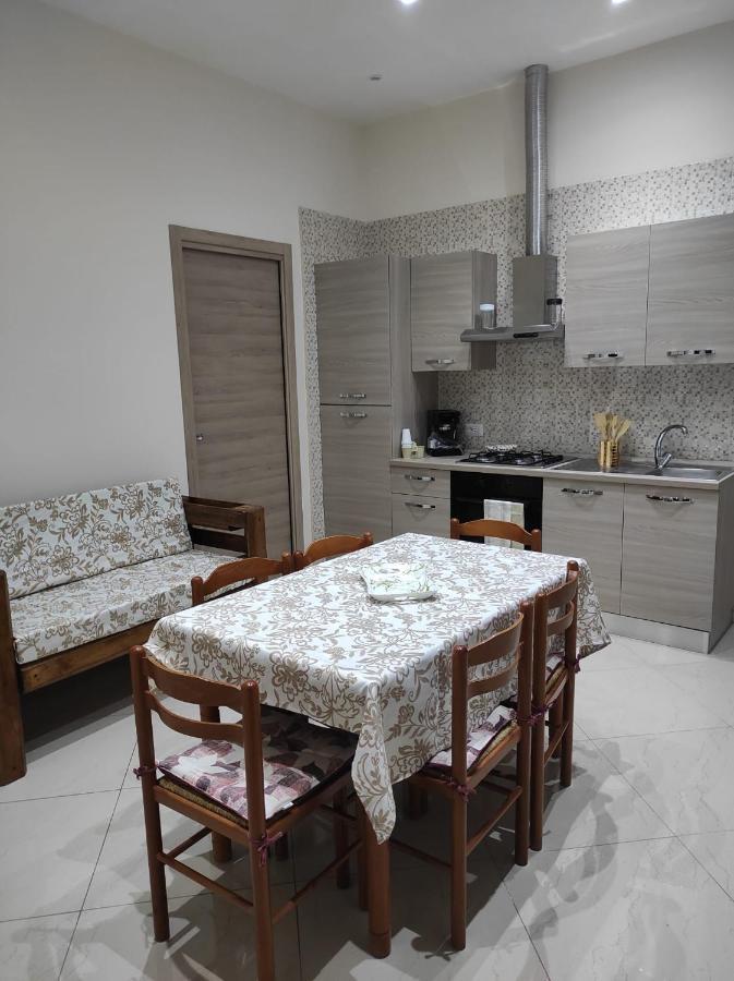 Alpivida Home Naples Luaran gambar